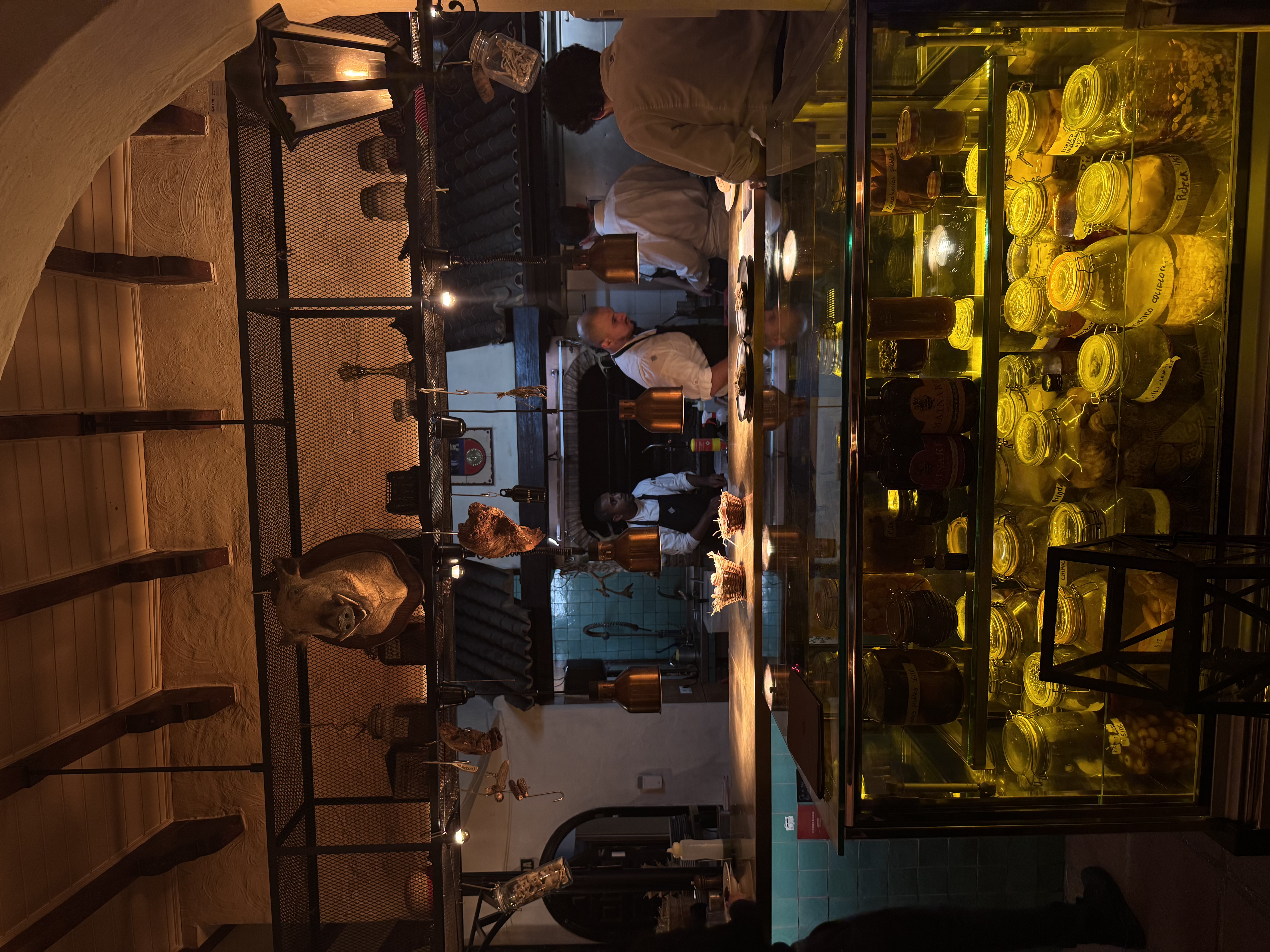 Cascada Marbella open kitchen with chefs at work